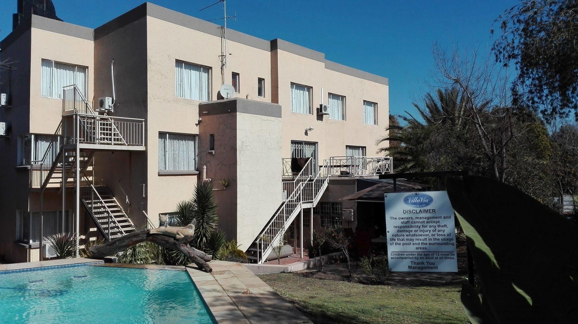 Villa Via Hotel Midrand Luaran gambar